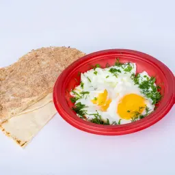 ساندوتش بيض مقلي مع الجبن